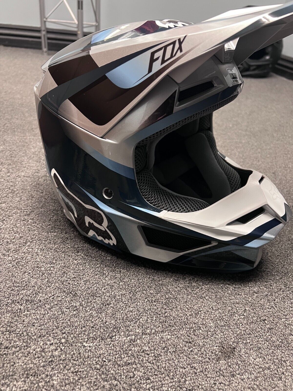 Fox Racing Youth V1 Helmet