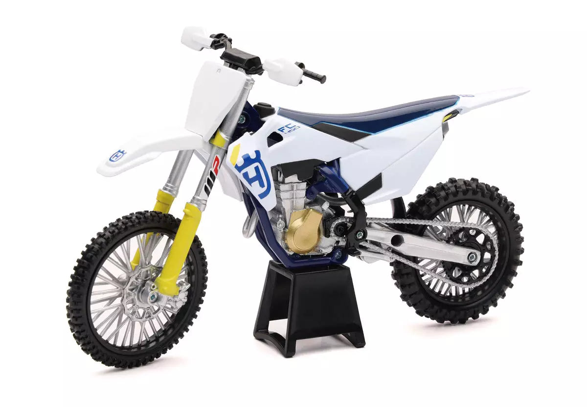 Husqvarna FC 450 1:12 Scale Model Bike